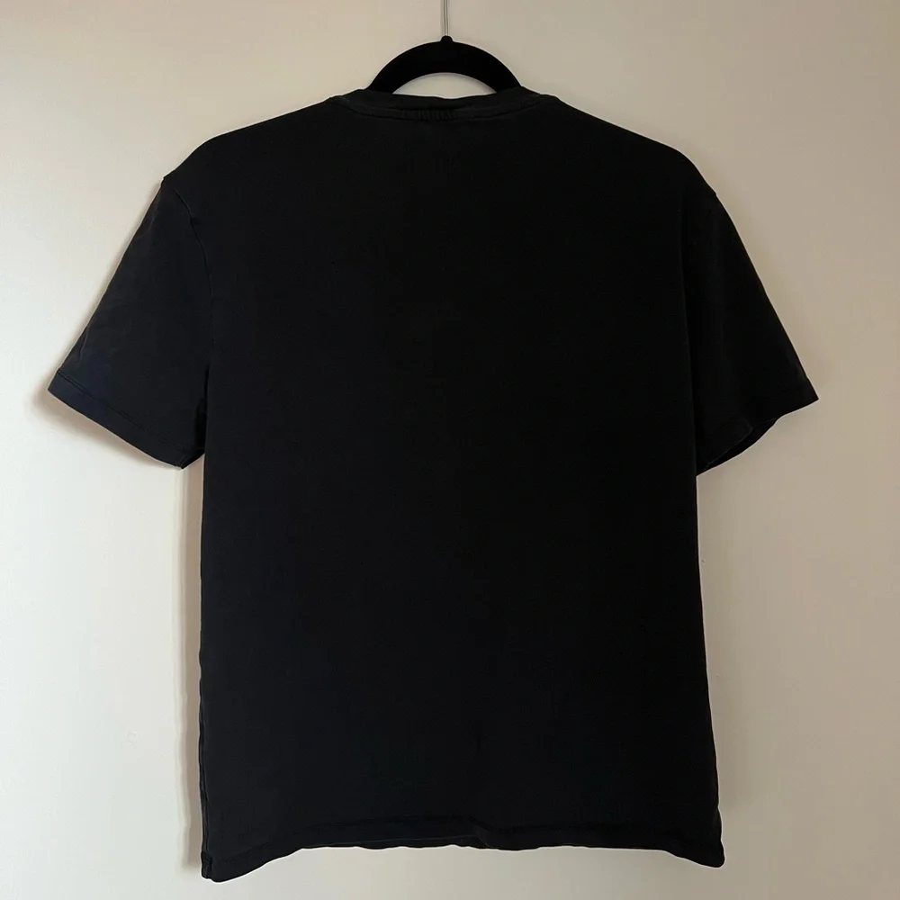 Zara Black Short Sleeve Tee - Picture 2 of 2